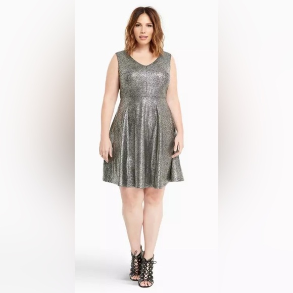 Torrid Dresses & Skirts - Torrid 0 Silver‎ Metallic Foil Textured Skater Sleeveless Party Dress Womens XL